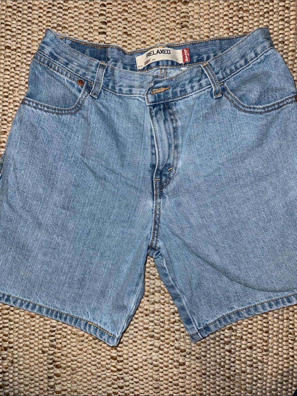 Women’s Levi's Light Blue Relaxed Fit Denim Jort Shorts size 10 7 inch inseam